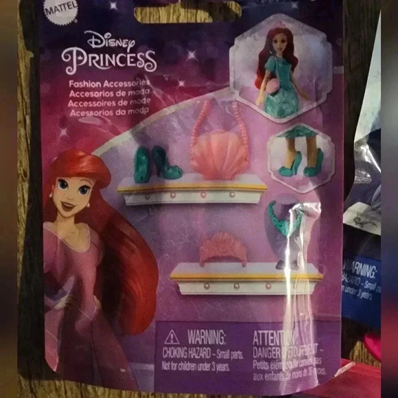 3 Disney Princesses Fashion Accessories  and 1 pk  Ken Shoes - Picture 2 of 10